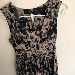 Kensie XS Printed dress